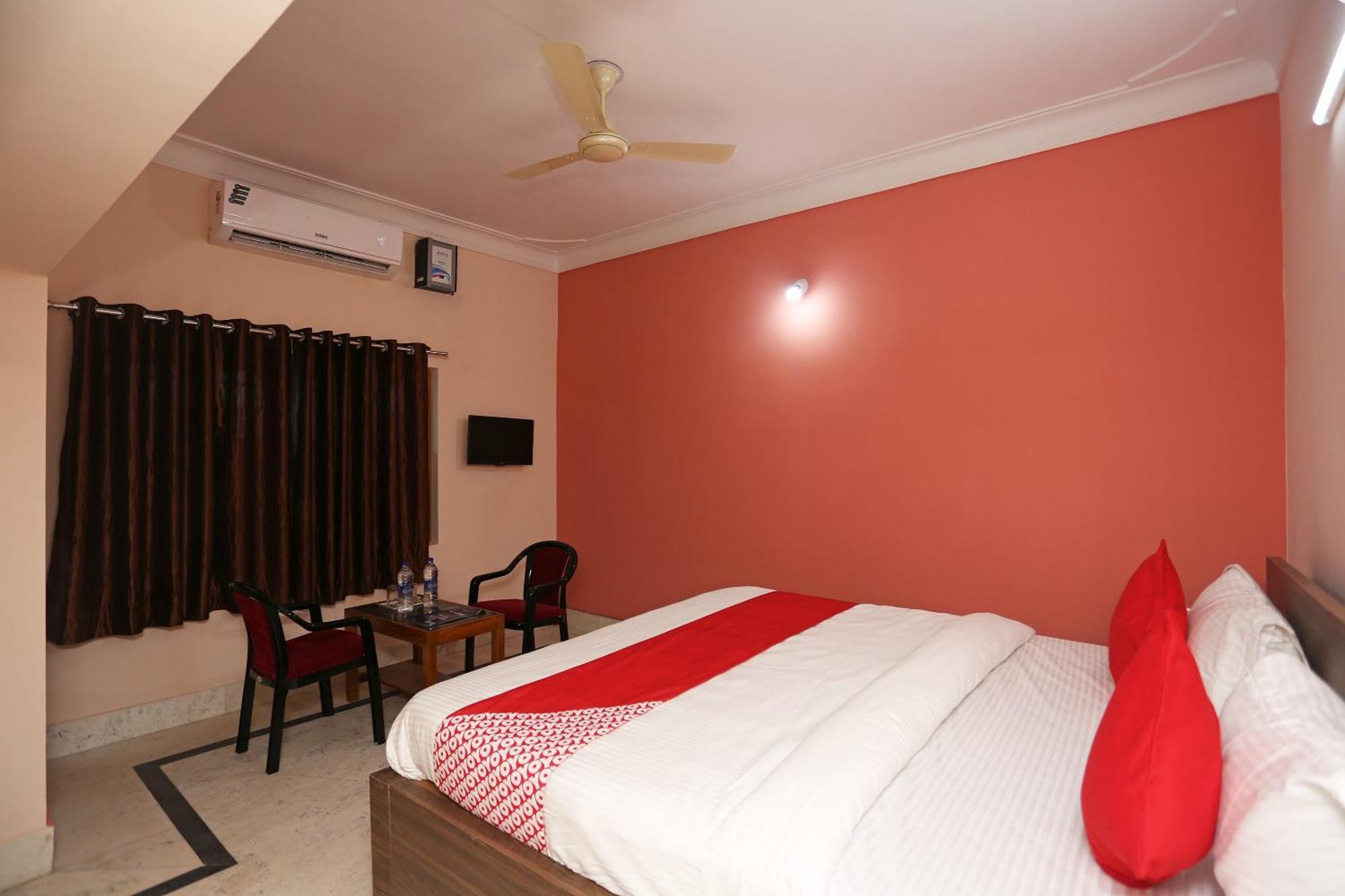 Hotel O Padma Resort Bhubaneswar Buitenkant foto